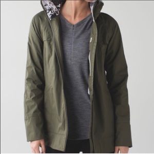 lululemon Fo Drizzle Rain Jacket long
